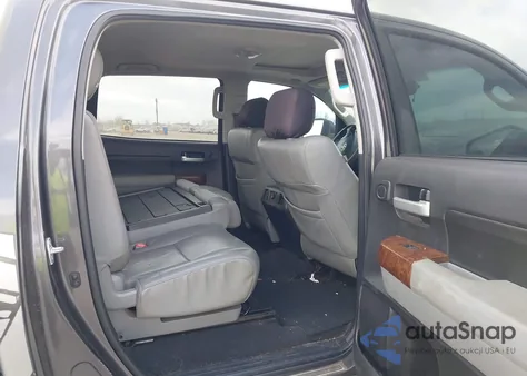 2012 Toyota Tundra Limited 5.7L V8 z USA, uszkodzony, nr VIN 5TFHW5F12CX267070